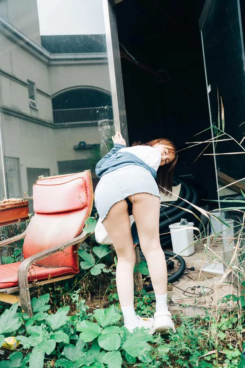 Loozy专辑写真