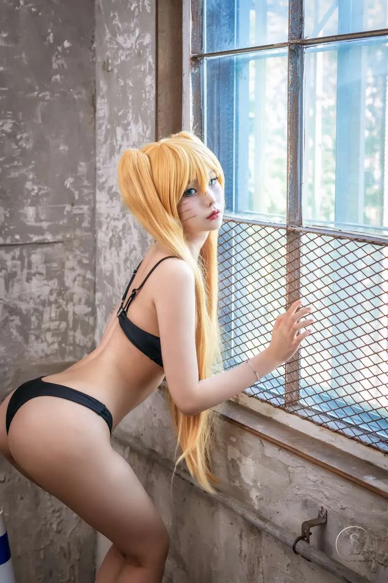 SaintPhotoLife专辑写真