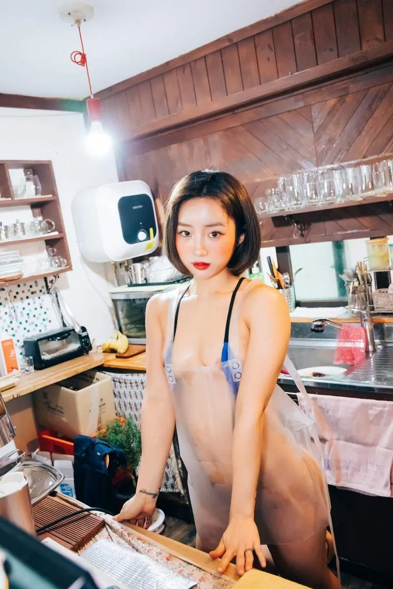 Loozy专辑写真