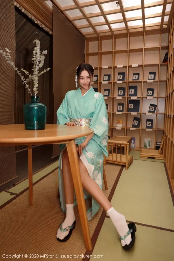 MFStar模范学院专辑写真