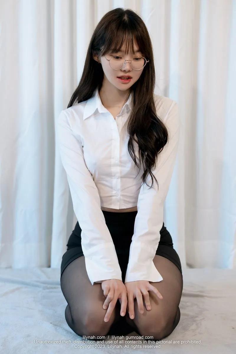 Lilynah专辑写真