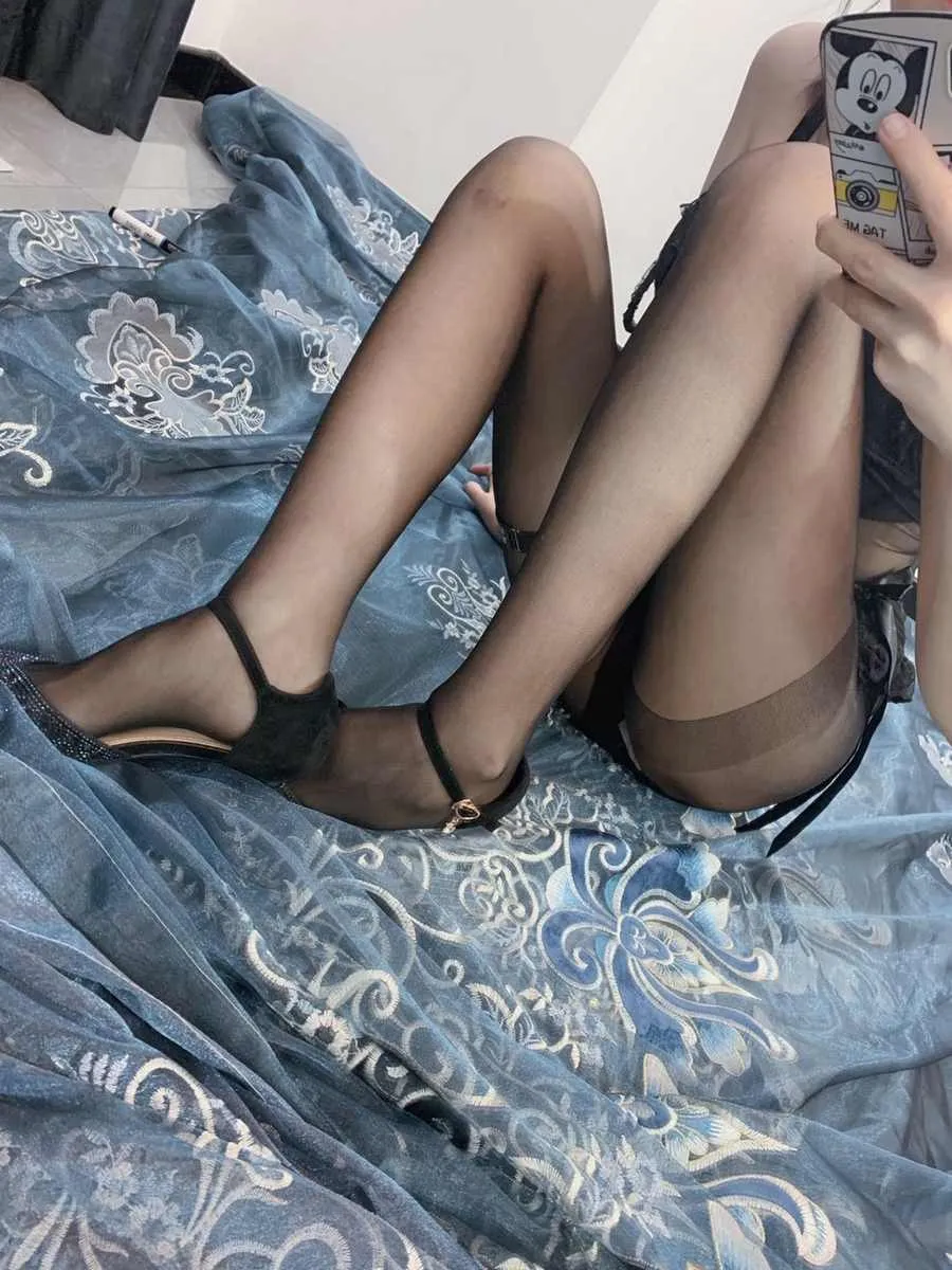 48专辑写真