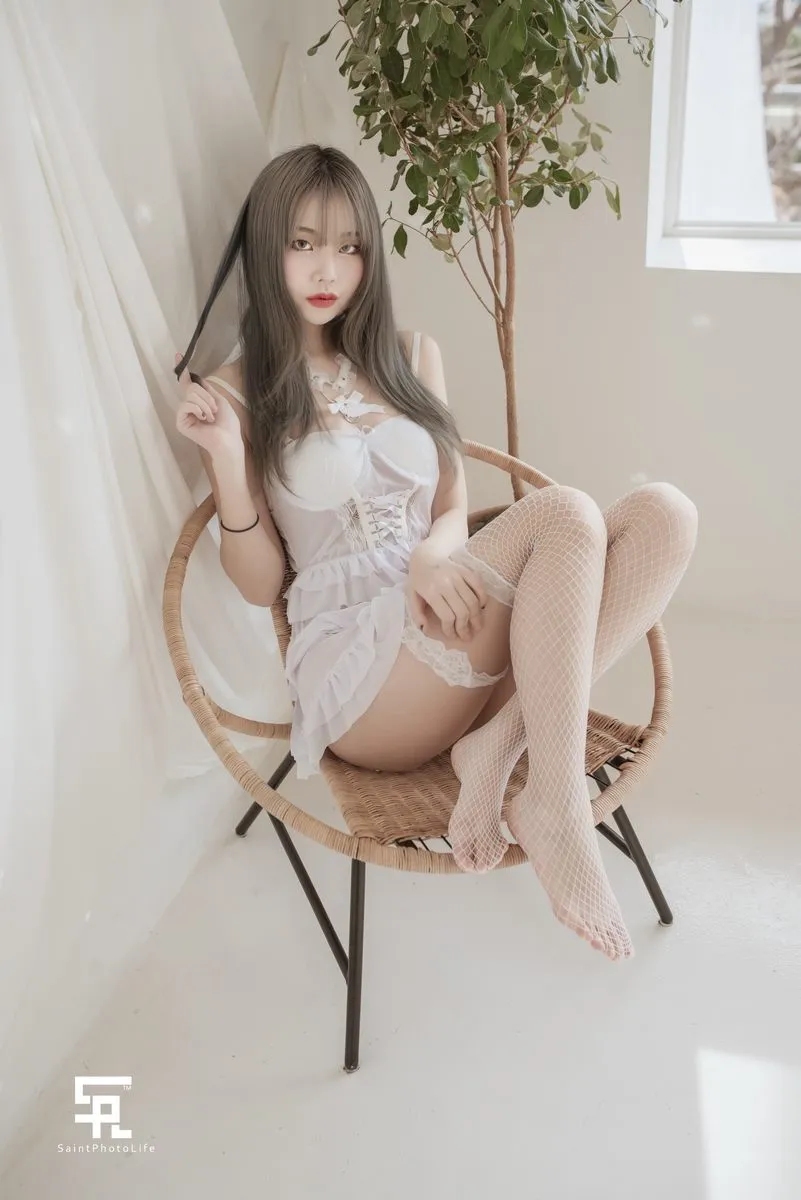 SaintPhotoLife专辑写真