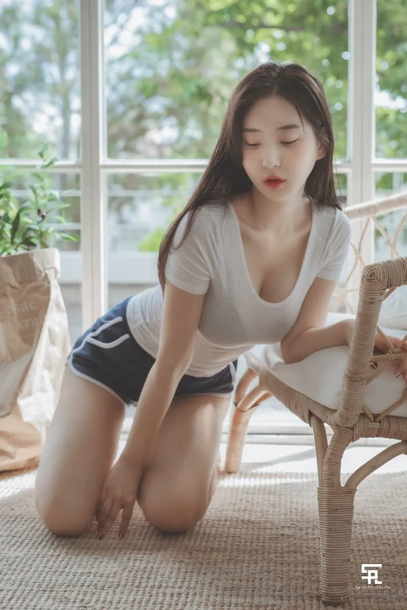 SaintPhotoLife专辑写真