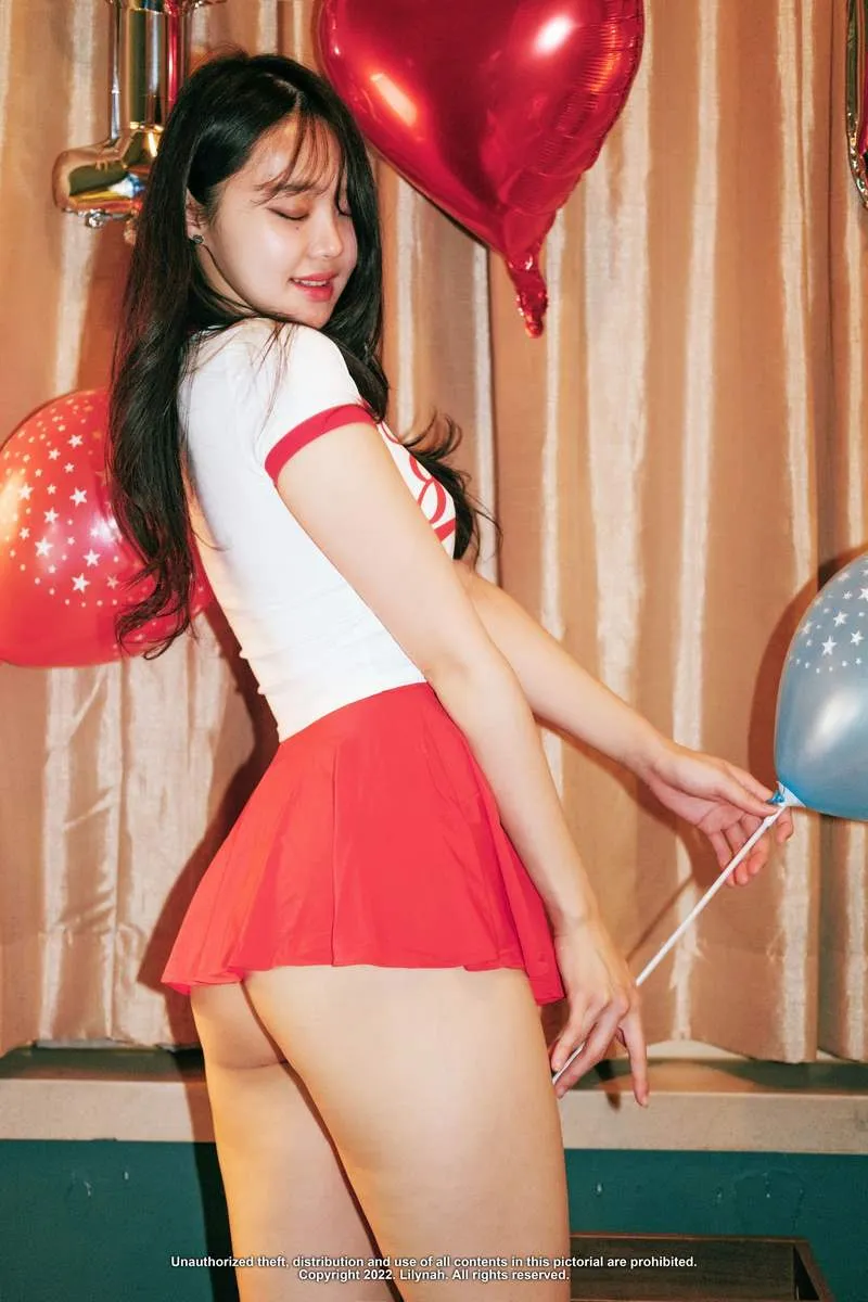 Lilynah专辑写真