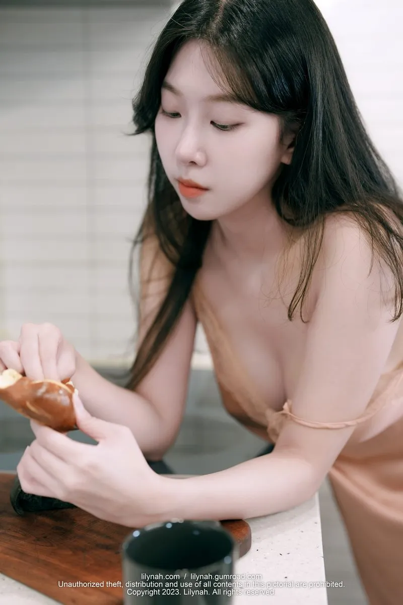 Lilynah专辑写真