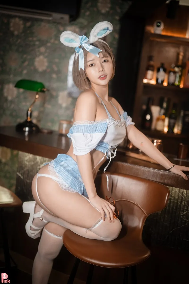 PINK专辑写真